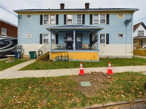 106 Esser Ave, Buffalo, NY, 14207-1124 | Card Image