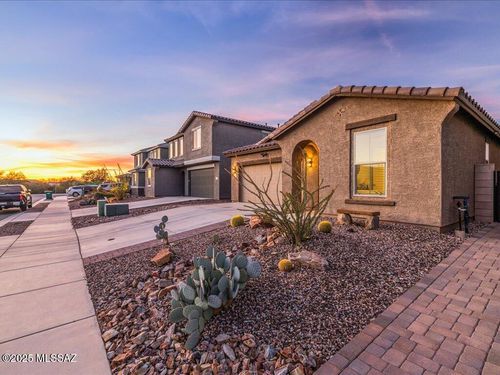 11913 E Ryscott Circle, Vail, AZ, 85641 | Card Image