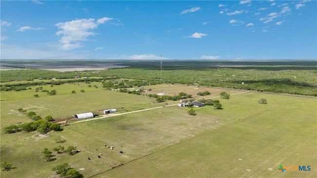 571 Fm 1360, Home with 3 bedrooms, 2 bathrooms and null parking in Woodsboro TX | Image 33