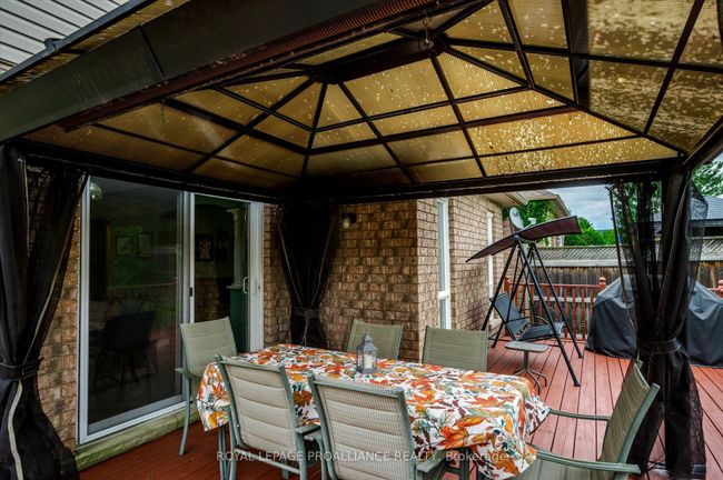 1771 Glenforest Blvd, House other with 3 bedrooms, 3 bathrooms and 4 parking in Peterborough ON | Image 13