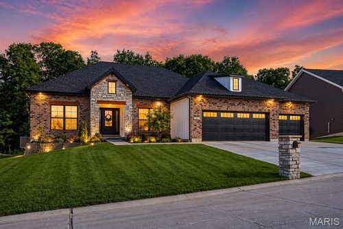 2317 Fiddlers Close Rd, Washington, MO, 63090-5736 | Card Image