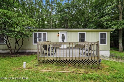 5620 Terrapin Trl, East Stroudsburg, PA, 18302-9033 | Card Image