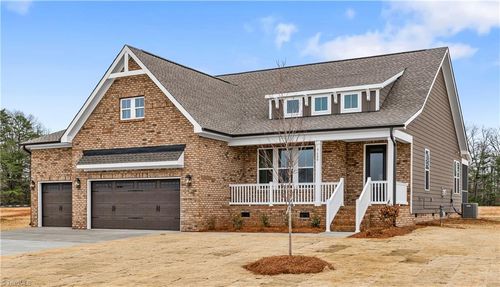 5600 Penguin Dr, Summerfield, NC, 27358 | Card Image