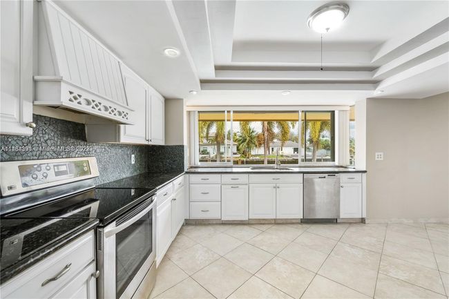0 - 2820 Ne 57th St, House other with 4 bedrooms, 3 bathrooms and null parking in Fort Lauderdale FL | Image 17