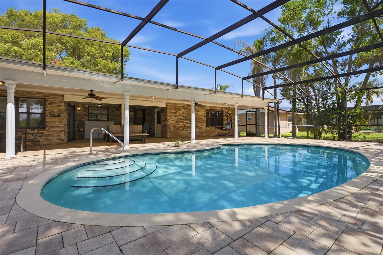 Residential in DELTONA 3