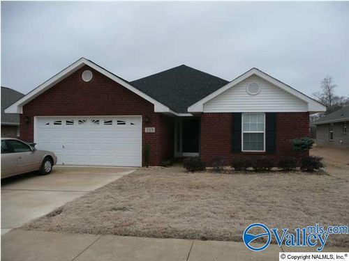 285 Shadow Ct Sw, Huntsville, AL, 35824-2524 | Card Image