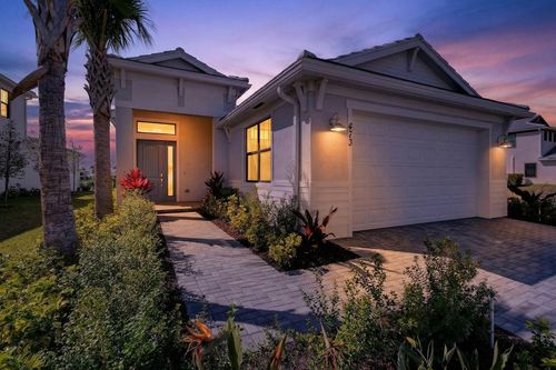 473 Se Fascino Cir, Port St Lucie, FL, 34984-6637 | Card Image