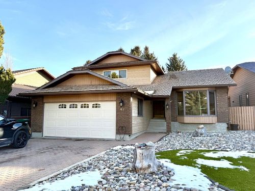 42 Ridgewood Blvd W, Lethbridge, AB, T1K6B9 | Card Image