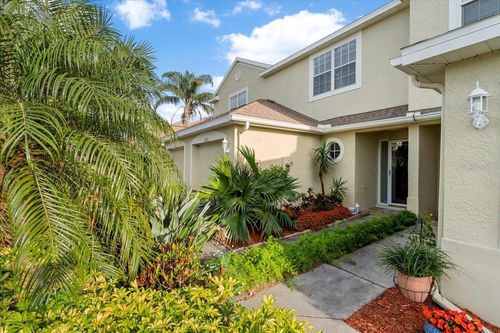 11260 Kapok Grand Cir, MADEIRA BEACH, FL, 33708-3016 | Card Image