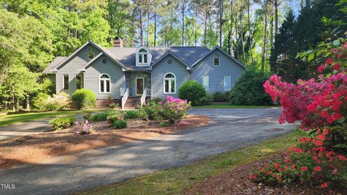 113 Colonial Dr, Wendell, NC, 27591-8015 | Card Image