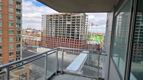 100 Western Battery Rd, Toronto, ON, M6K3S2 | Card Image