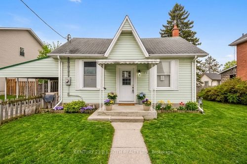 44 Sanford St, Barrie, ON, L4N3C4 | Card Image