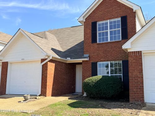 426 Woodlake Ln, Brandon, MS, 39047-6014 | Card Image
