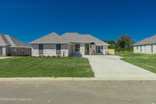 165 Madisonville Dr, Canton, MS, 39046-1108 | Card Image
