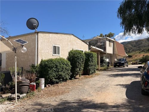 12130 Margis St, Corona, CA, 92883-5216 | Card Image
