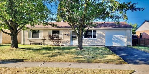 408 W Martindale Rd, Englewood, OH, 45322-3005 | Card Image