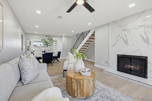 a-980 E Main, El Cajon, CA, 92021 | Card Image