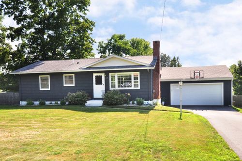 67 Welles Rd, Vernon, CT, 06066-5243 | Card Image