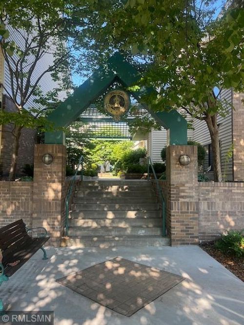 apt-3204-7610 York Ave S, Edina, MN, 55435-5902 | Card Image