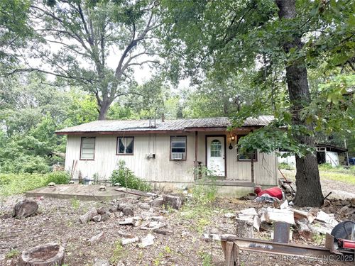 18748 W Highway 12, Gentry, AR, 72734-9630 | Card Image