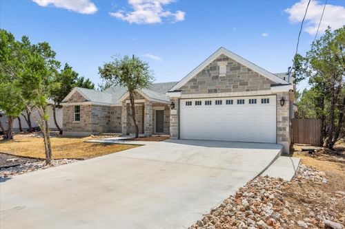 8000 Flintlock Cir, Lago Vista, TX, 78645-4411 | Card Image