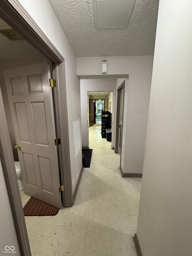 11 E Main St, Home with 0 bedrooms, 0 bathrooms and null parking in Jamestown IN | Image 25