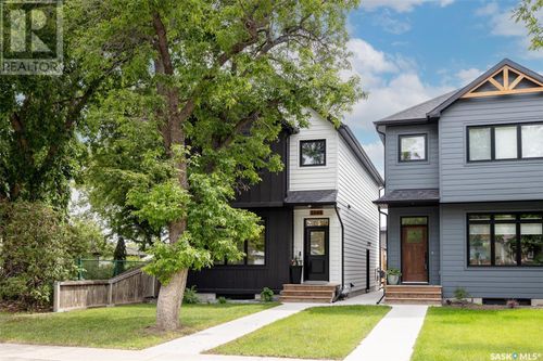 1546 10th Ave N, Saskatoon, SK, S7K3A8 | Card Image