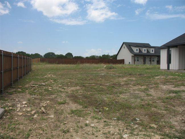 View of yard | Image 21