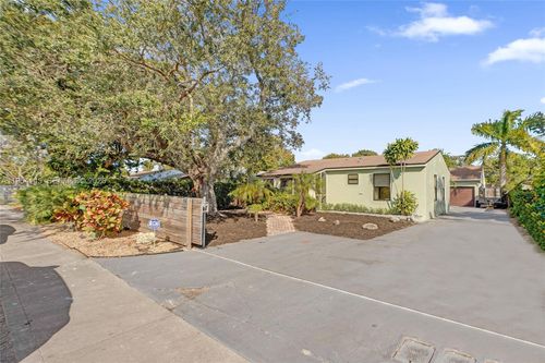 1520 Nw 3rd Ave, Fort Lauderdale, FL, 33311-5550 | Card Image