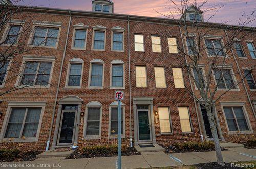 532 Graten St, Birmingham, MI, 48009-6516 | Card Image