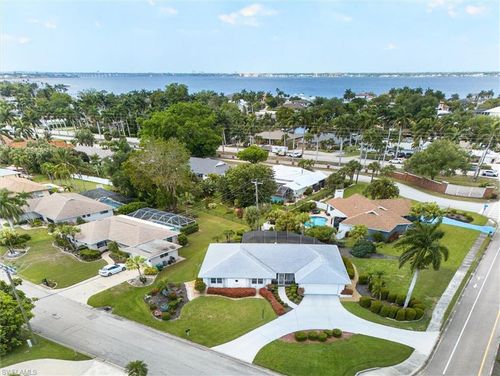 5148 Fairfield Dr, FORT MYERS, FL, 33919-1941 | Card Image