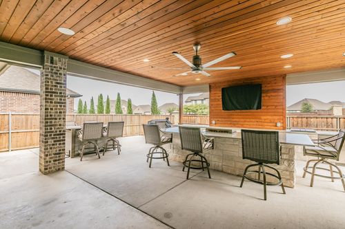 405 Marbrook Ct, Fort Worth, TX, 76131-1487 | Card Image