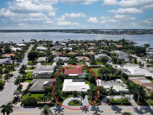 567 Bird Key Dr, SARASOTA, FL, 34236-1800 | Card Image
