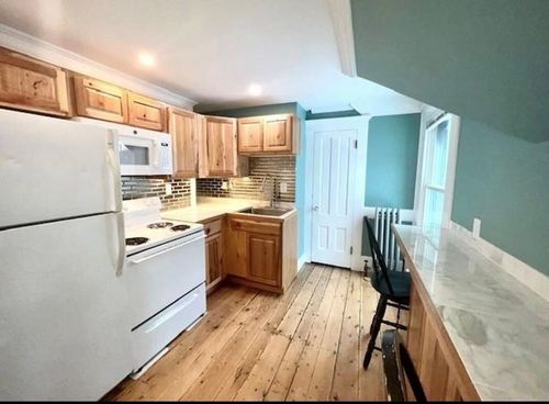 b-53 Messer Street, Laconia, NH, 03246 | Card Image