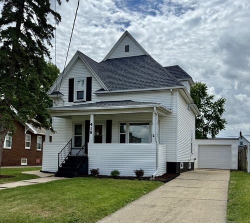 419 Rockwell St, Kewanee, IL, 61443-2717 | Card Image