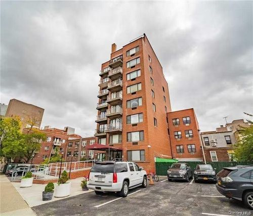 3b-87-14 57th Rd, Elmhurst, NY, 11373 | Card Image