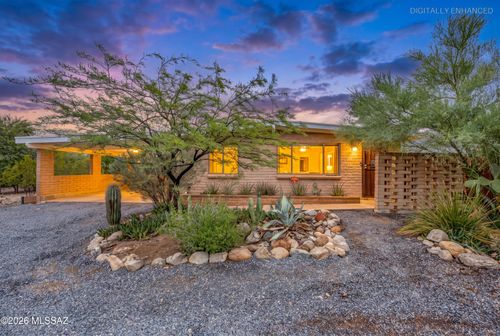 2402 W Wagon Wheel Dr, Tucson, AZ, 85745-1381 | Card Image