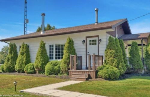 15233 St Ignatius Line, Bothwell, ON, N0P1C0 | Card Image