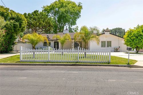 17648 Raymer St, Sherwood Forest, CA, 91325-3113 | Card Image