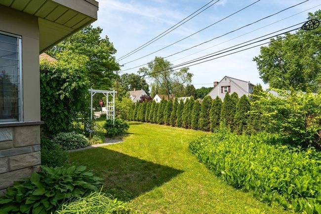 16 Sheldon Ave, House other with 3 bedrooms, 2 bathrooms and 2 parking in Easthampton MA | Image 40