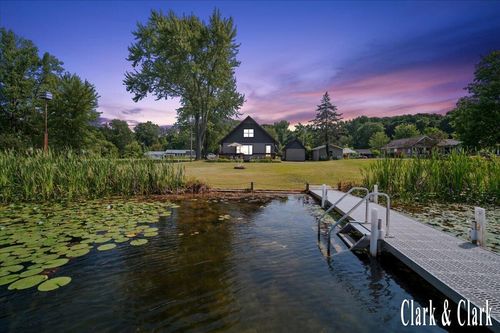 3050 Thorpe Dr, Delton, MI, 49046-9674 | Card Image