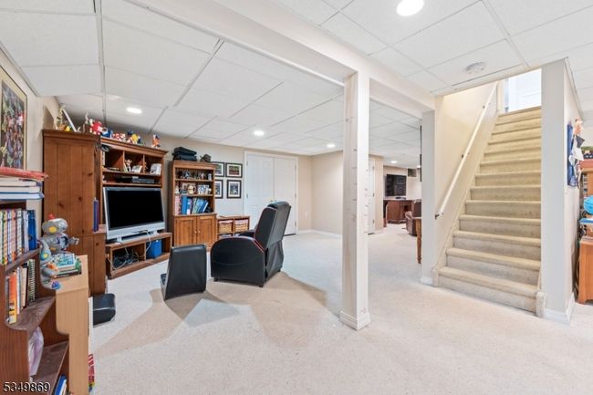 5 Hidden Ln, House other with 5 bedrooms, 3 bathrooms and null parking in Branchburg NJ | Image 35
