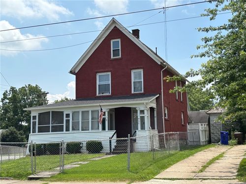 97 S Mercer St, Greenville, PA, 16125-2255 | Card Image