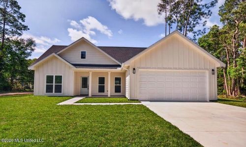 1104 Sycamore Street, Waveland, MS, 39576 | Card Image