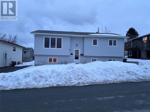 9 Jill Dr, Conception Bay South, NL, A1X7H4 | Card Image