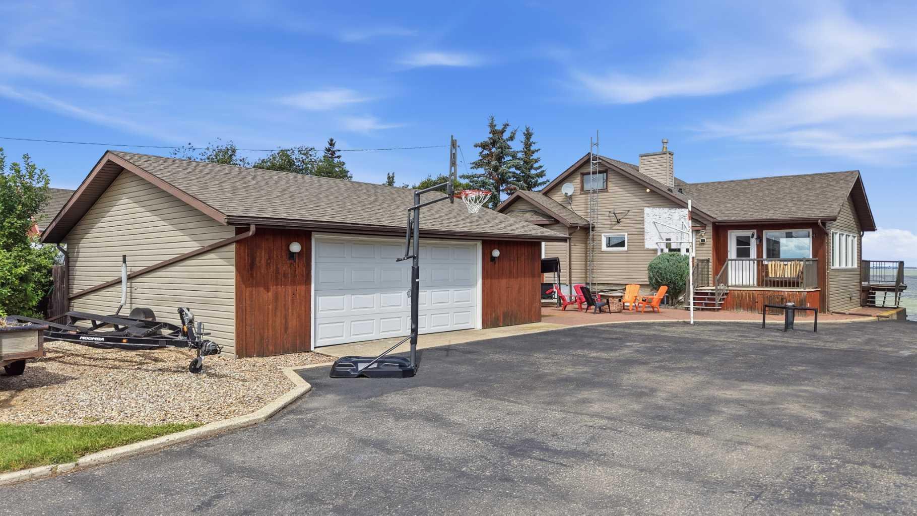 Residential in Rochon Sands 2