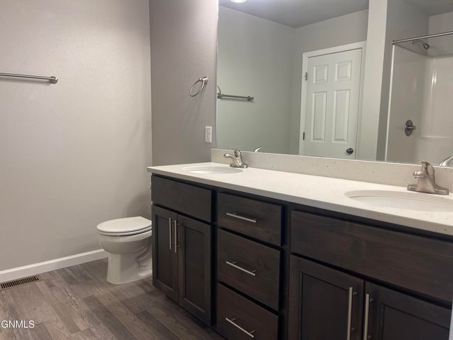 126 Marshall Loop, House other with 3 bedrooms, 3 bathrooms and null parking in Bismarck ND | Image 9