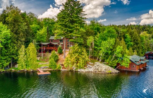225 W Shore Road, Saranac Lake, NY, 12983 | Card Image
