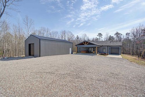 5439 Hines Gin Rd, Selmer, TN, 38375-5106 | Card Image