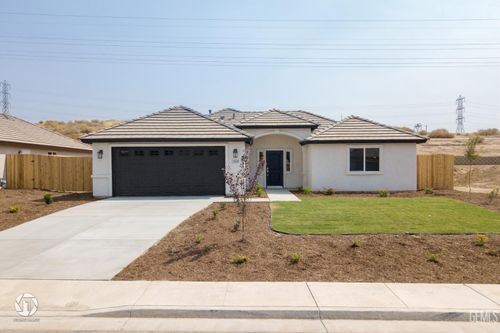 715 Sammy Way, Shafter, CA, 93263-2336 | Card Image